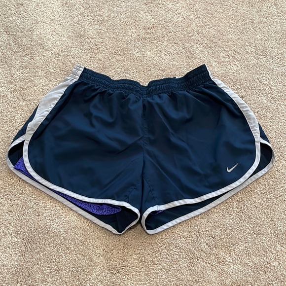Nike Dri-fit Running Shorts Built-in Spandex - Picture 4 of 7